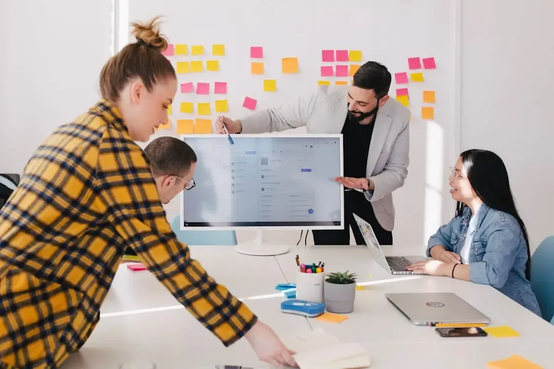 AI-driven team extension: benefits for startups and small businesses