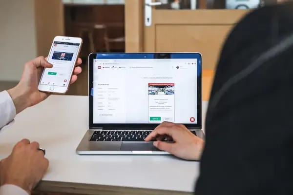 Jak aplikacje mobilne rewolucjonizują procesy biznesowe w startupach